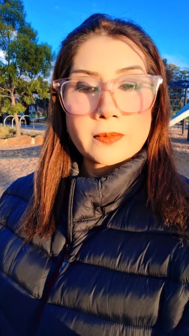 Post 10 by HeyitsNaila on Instagram (video)