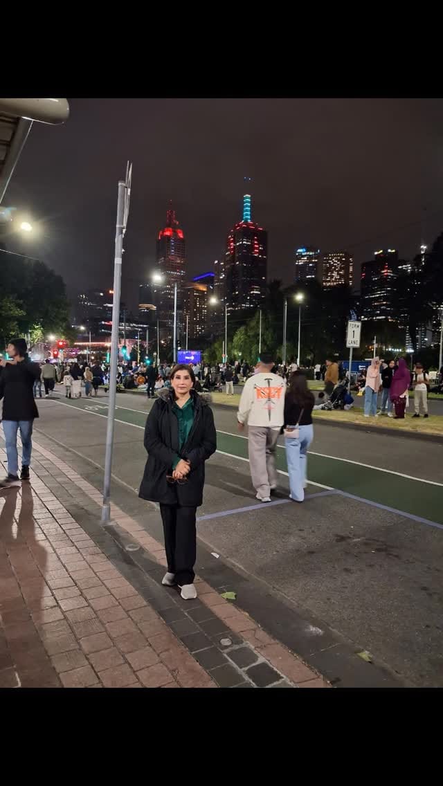 Post 4 by HeyitsNaila on Instagram (video)