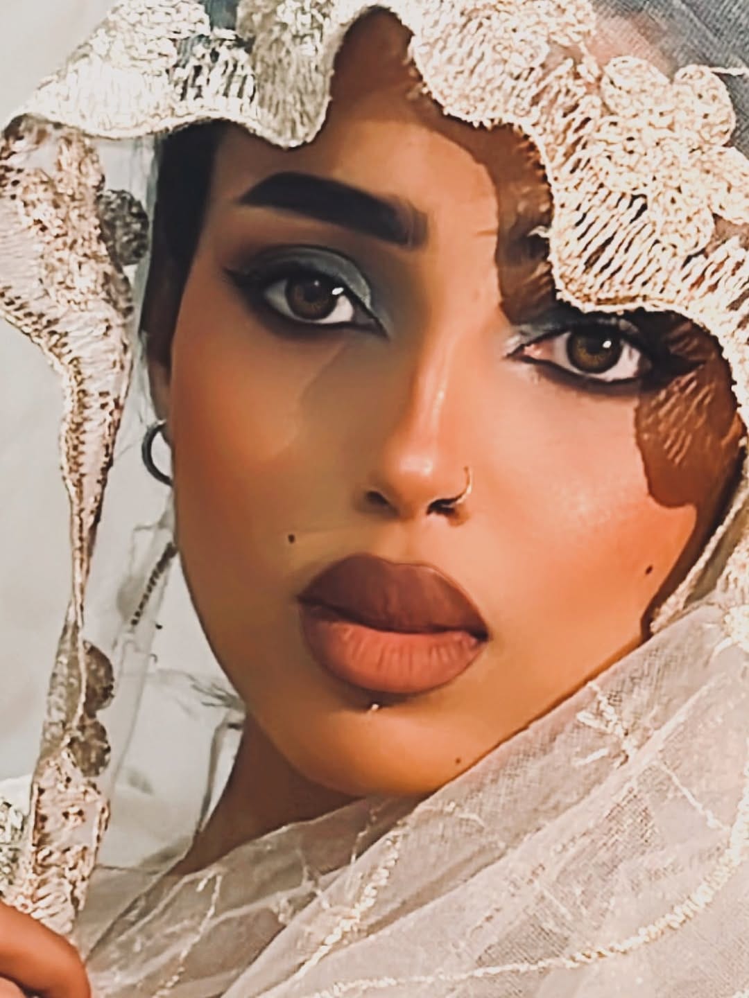 Post 4 by الـمَحـاسِن🦋 on Instagram (carousel)