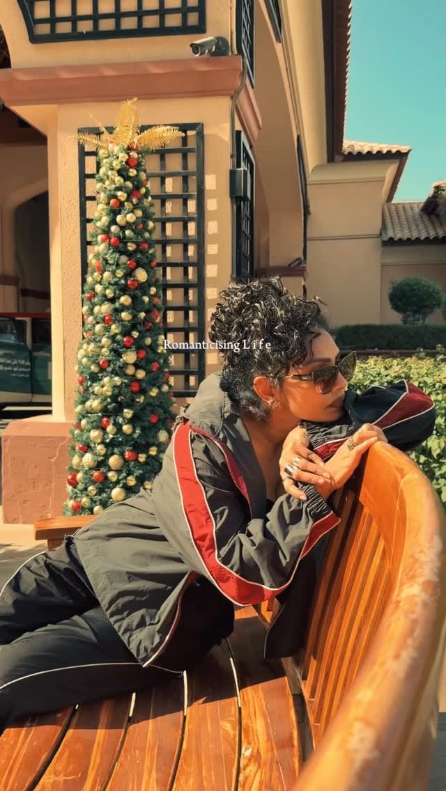Post 1 by Jigna Shiju on Instagram (video)