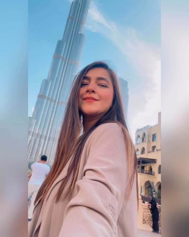 Post 7 by Erum Zaeem on Instagram (video)