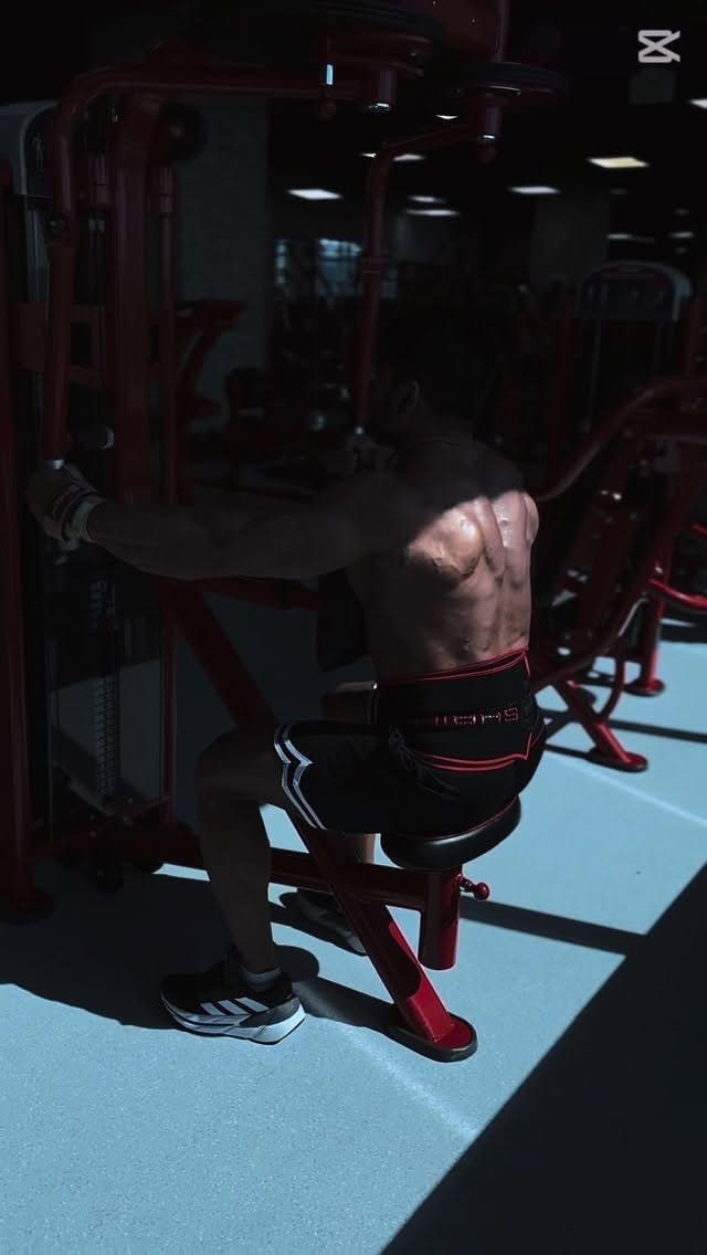 Post 6 by Imran Khan on Instagram (video)