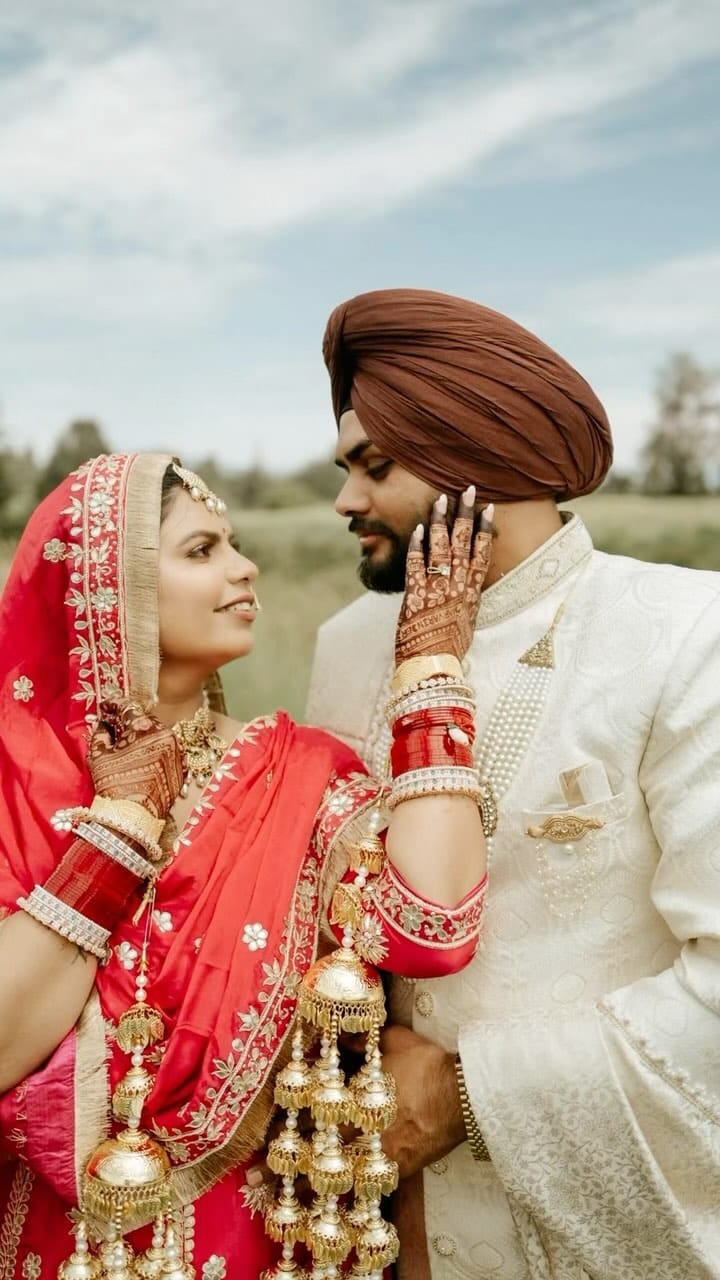 Post 9 by Neetu Jolly / Seattle Bridal Makeup & Hair Artist on Instagram (video)