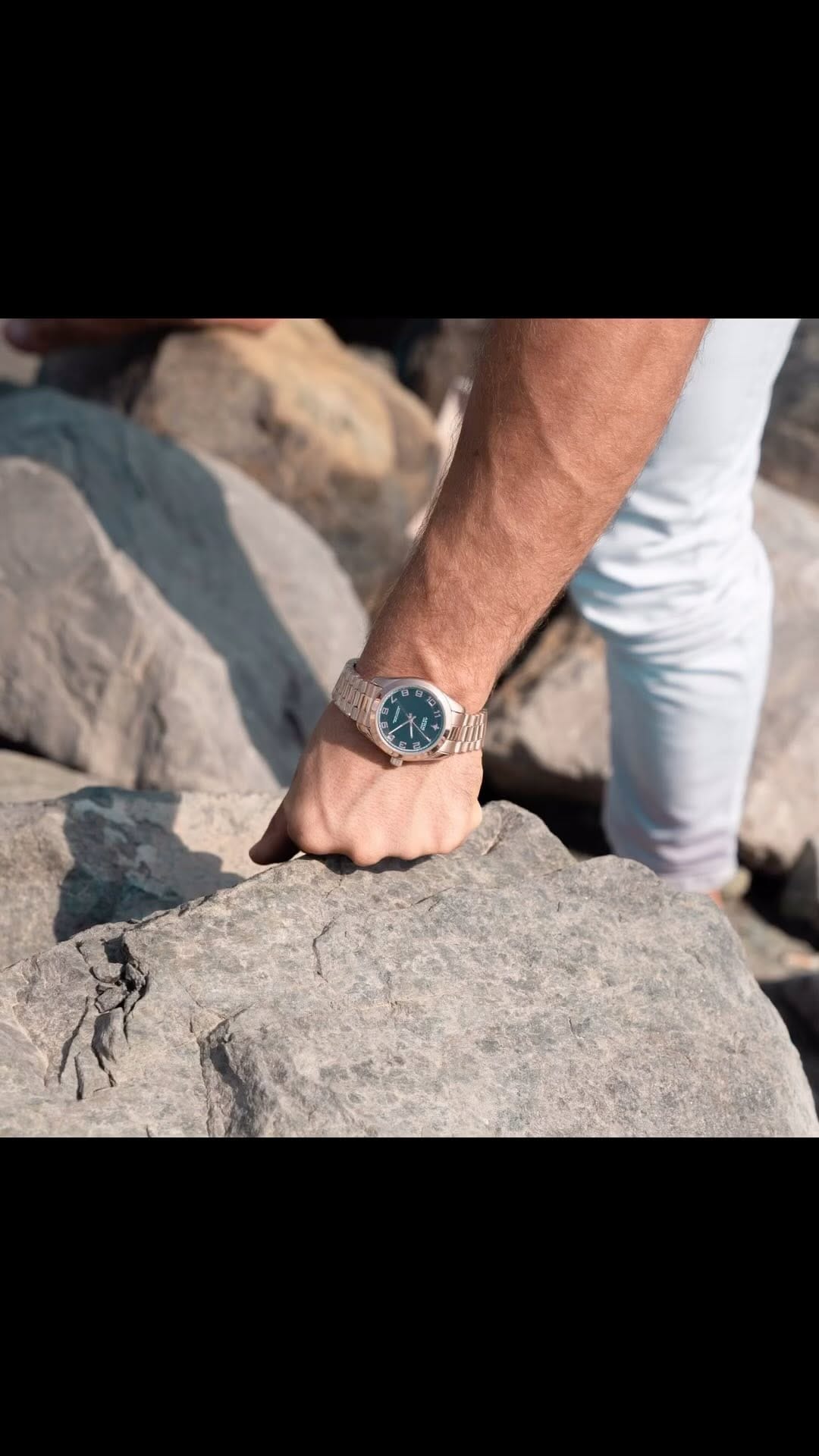 Post 8 by ASTOS WATCHES & EYEWEAR on Instagram (video)