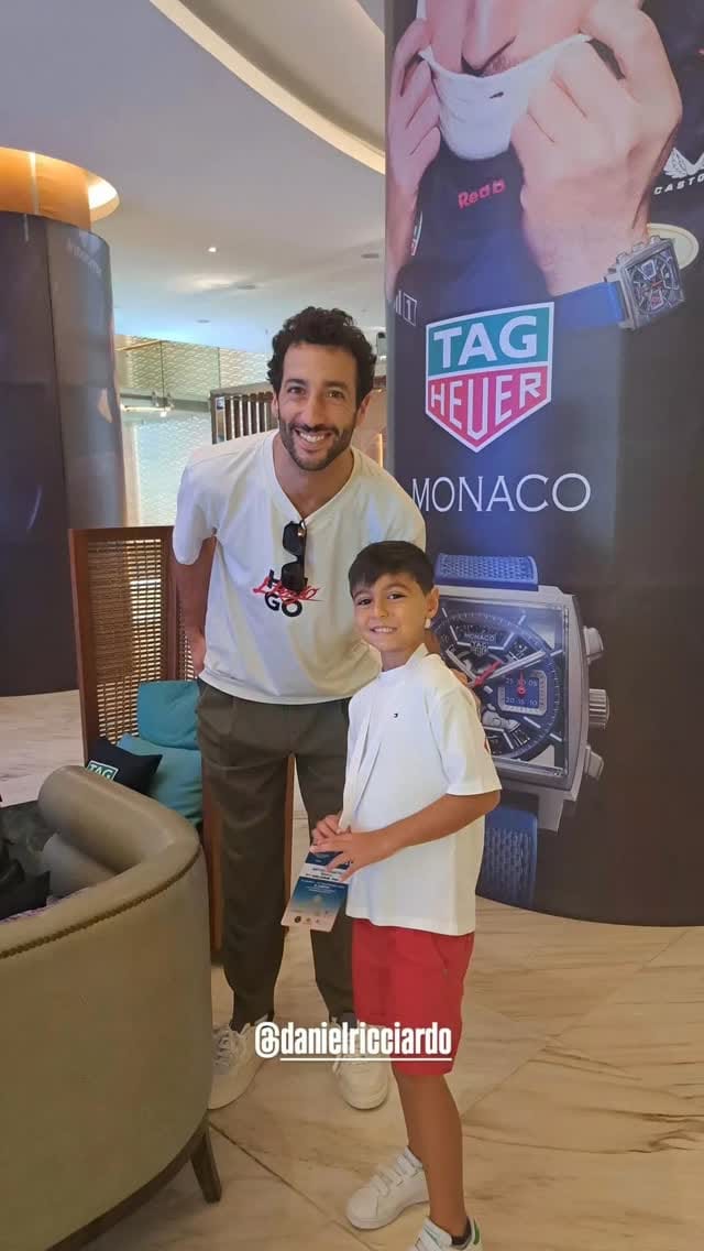 Post 9 by Sam on Instagram (video)