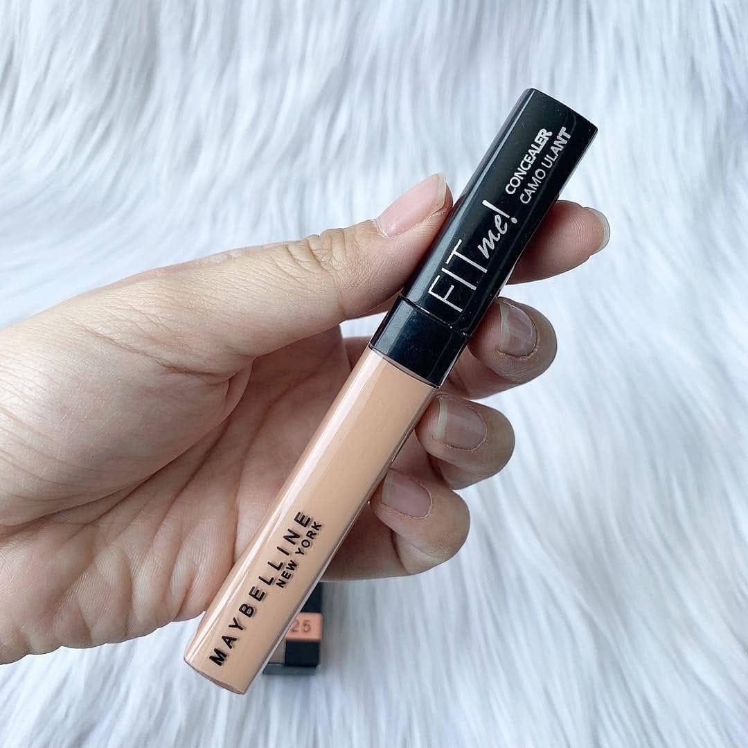 Post 10 by CosmeticPlanet.pk on Instagram (carousel)