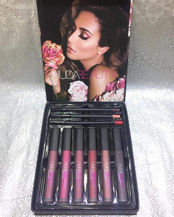 Post 8 by CosmeticPlanet.pk on Instagram (carousel)