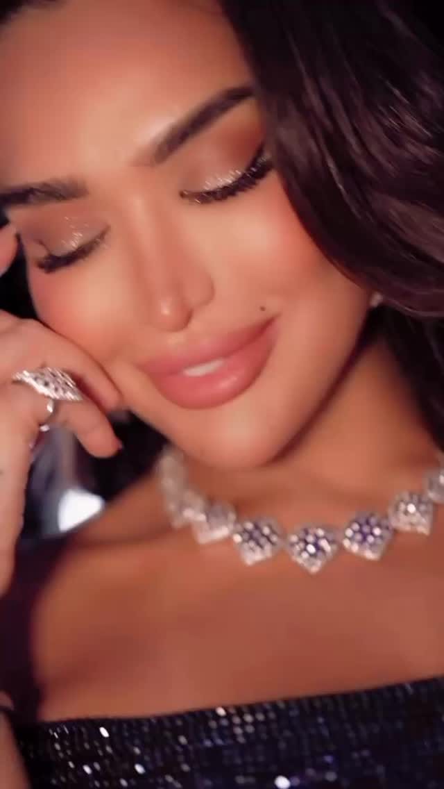 Post 7 by Meena Rose مينا روز on Instagram (video)