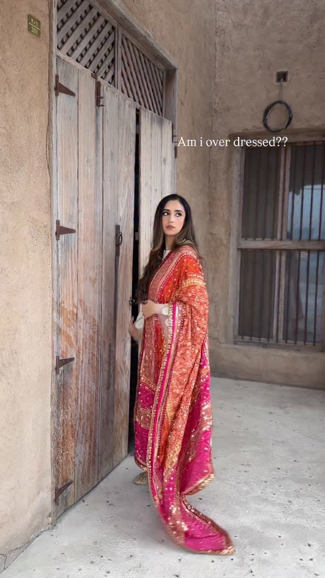 Post 7 by حرہ خان | ℋ𝓎𝓇𝒶 𝓀𝒽𝒶𝓃 on Instagram (video)
