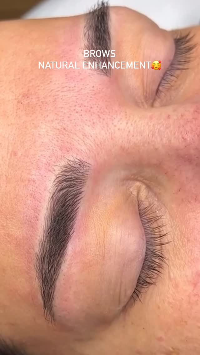 Post 4 by Permanent makeup UAE on Instagram (video)