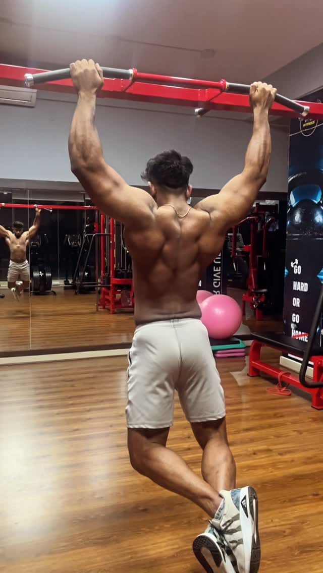 Post 6 by Akhil Babu Official 👑 on Instagram (video)