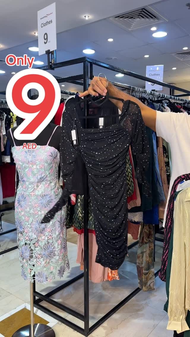 Post 5 by Amazing Outlet on Instagram (video)