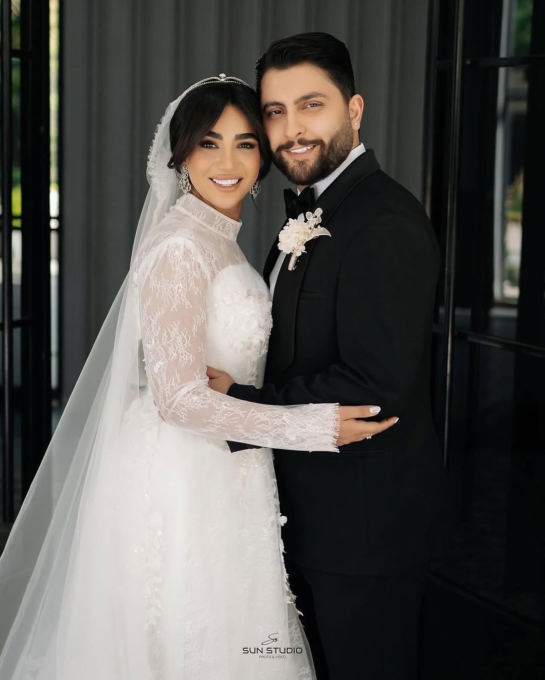 Post 4 by Lune Bride on Instagram (carousel)