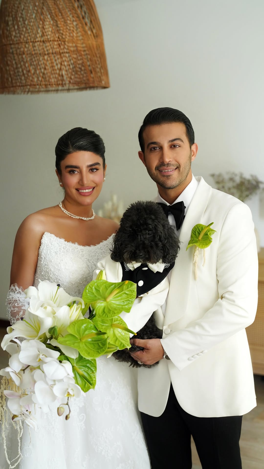 Post 3 by Lune Bride on Instagram (video)