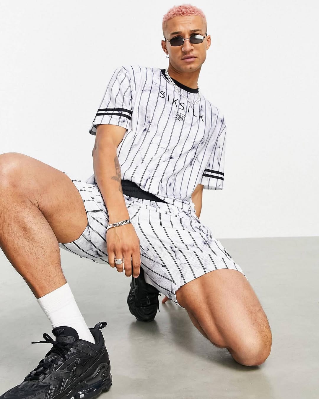 Post 7 by ZANMODA | Streetwear  Fashion on Instagram (carousel)