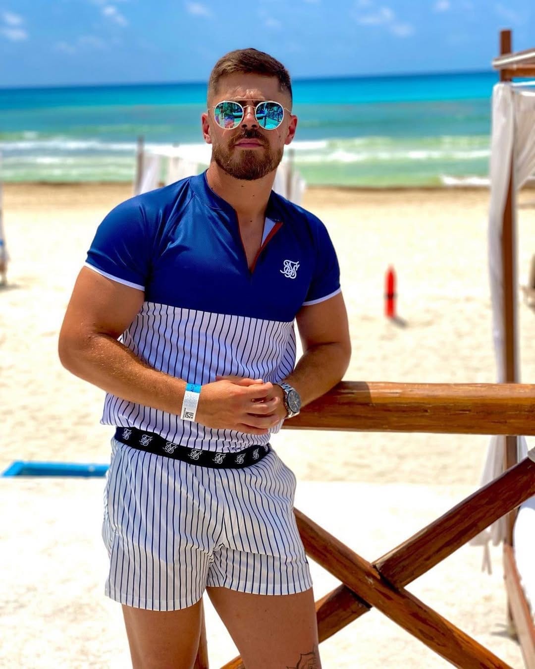 Post 6 by ZANMODA | Streetwear  Fashion on Instagram (image)