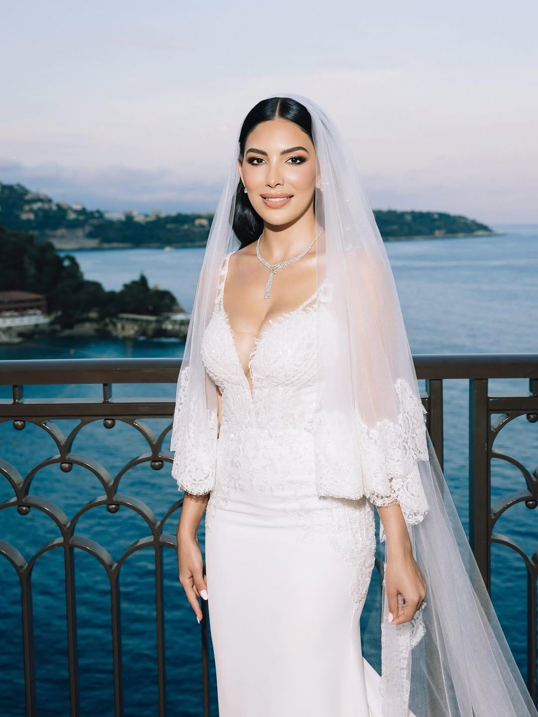 Post 4 by Bridal Makeup Artist on Instagram (carousel)