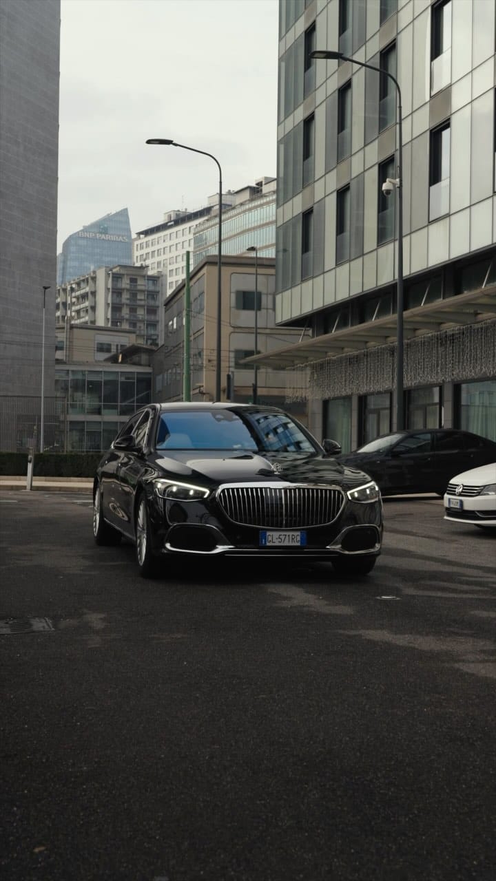 Post 10 by LUXCAR RENTAL 🇪🇺 on Instagram (video)
