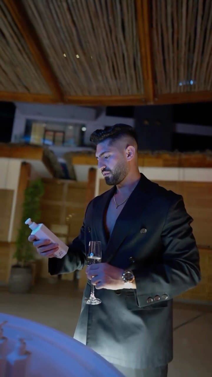 Post 8 by Khalil Saber on Instagram (video)