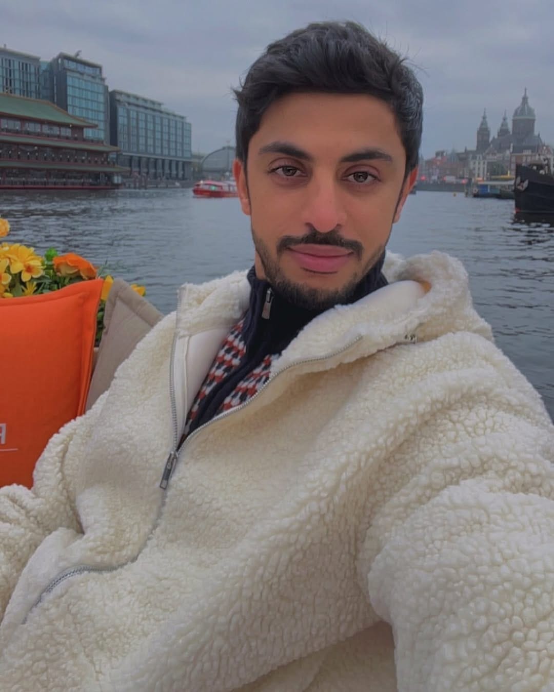 Post 9 by Ibrahim 💎 on Instagram (carousel)