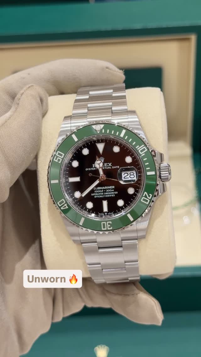 Post 6 by PINION.AE I WATCHES on Instagram (video)