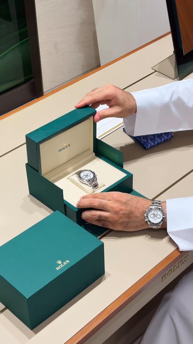 Post 10 by PINION.AE I WATCHES on Instagram (video)