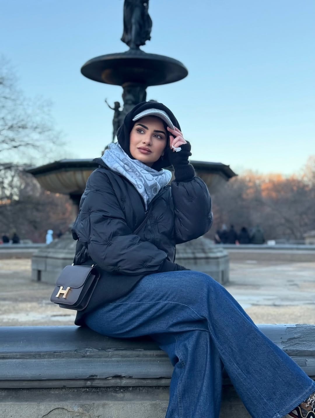 Post 1 by Z͏a͏h͏r͏a͏ D͏a͏r͏w͏i͏s͏h͏ - Fashion Stylist on Instagram (carousel)