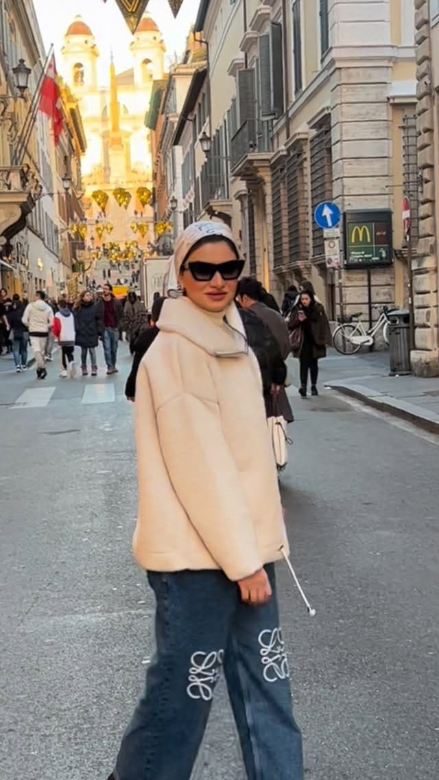 Post 4 by Z͏a͏h͏r͏a͏ D͏a͏r͏w͏i͏s͏h͏ - Fashion Stylist on Instagram (video)