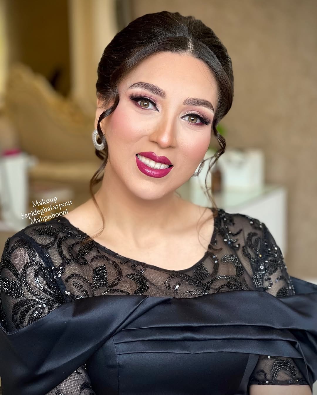 Post 8 by عروس ماه پیشونی on Instagram (carousel)