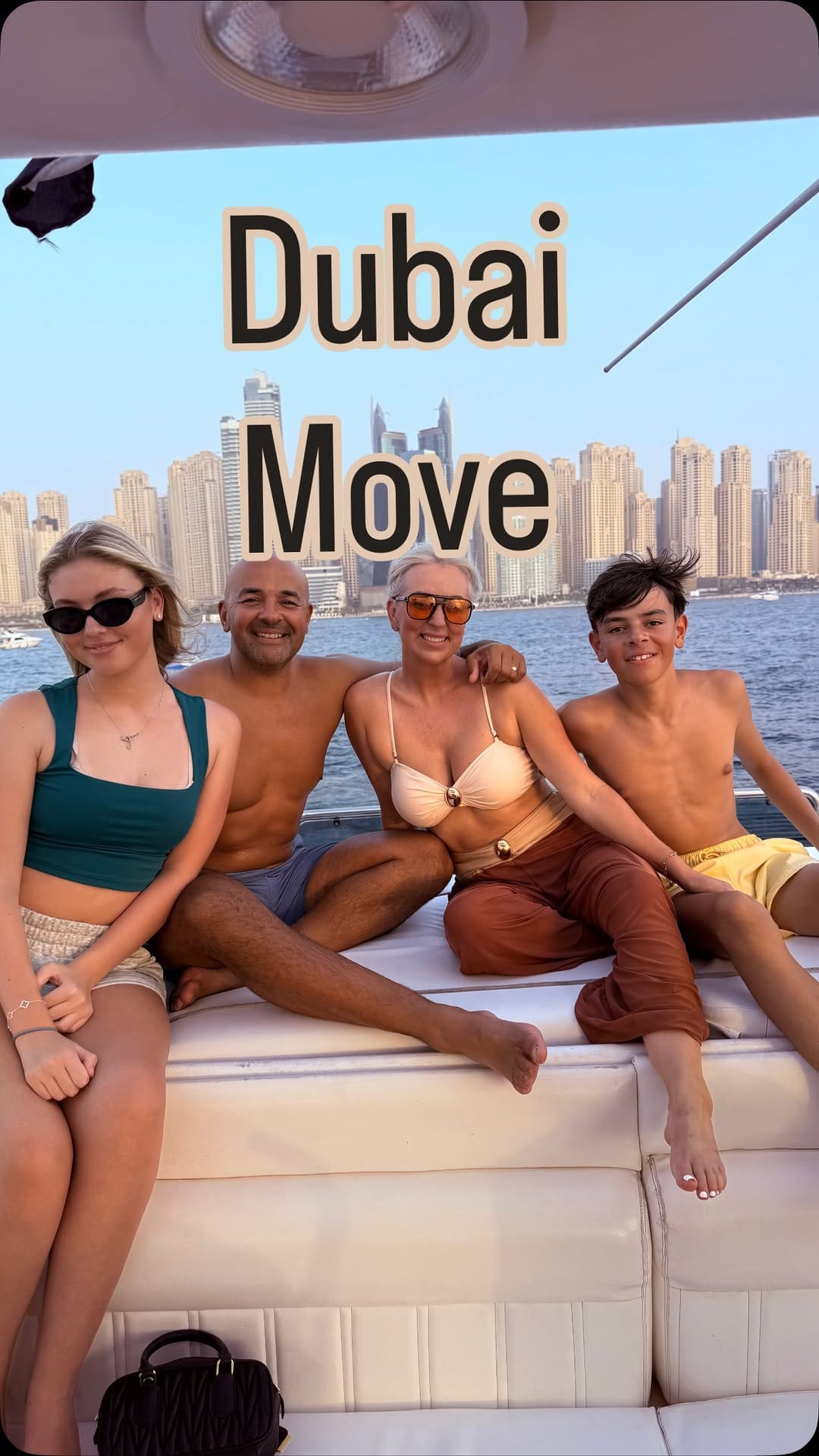 Post 9 by LYNDSEY GYNANE 🙋🏼‍♀️ ENTREPRENEUR IN THE TRAVEL WORLD on Instagram (video)