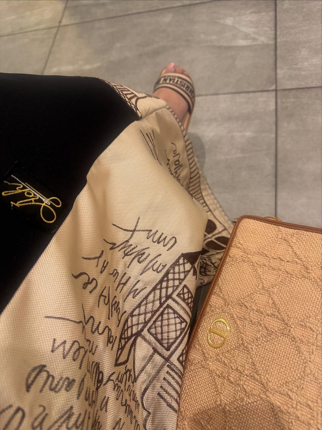 Post 10 by Wafa kh on Instagram (image)