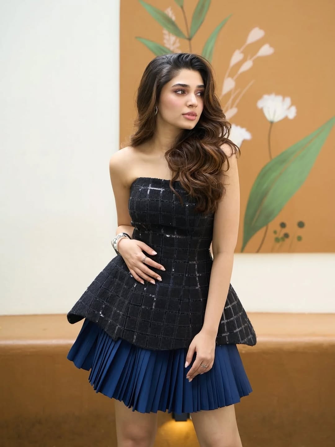 Post 4 by Filmfare Middle East on Instagram (image)
