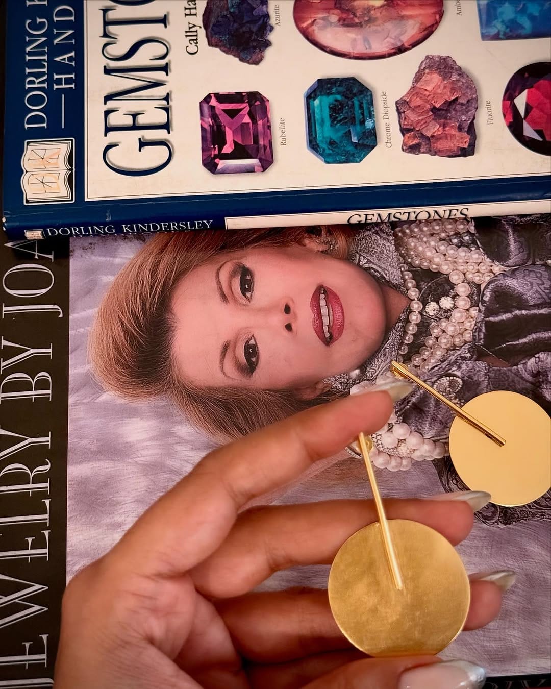 Post 5 by Sabyavi Fashion, Gold Plated and Sterling Silver Jewelry on Instagram (image)