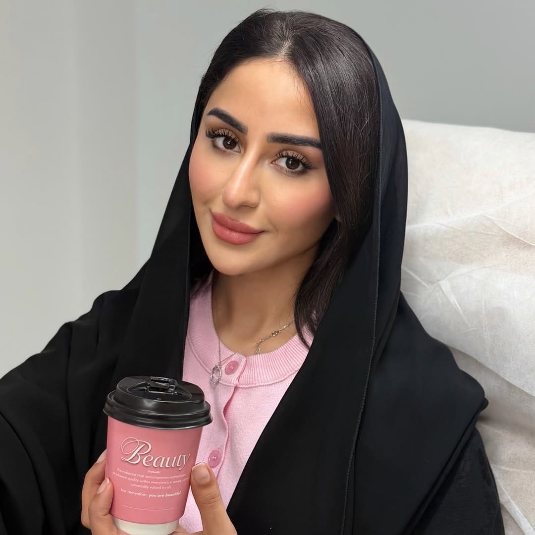 Post 2 by 🇯🇵Ginza Beauty Ladies Salon Dubai on Instagram (carousel)