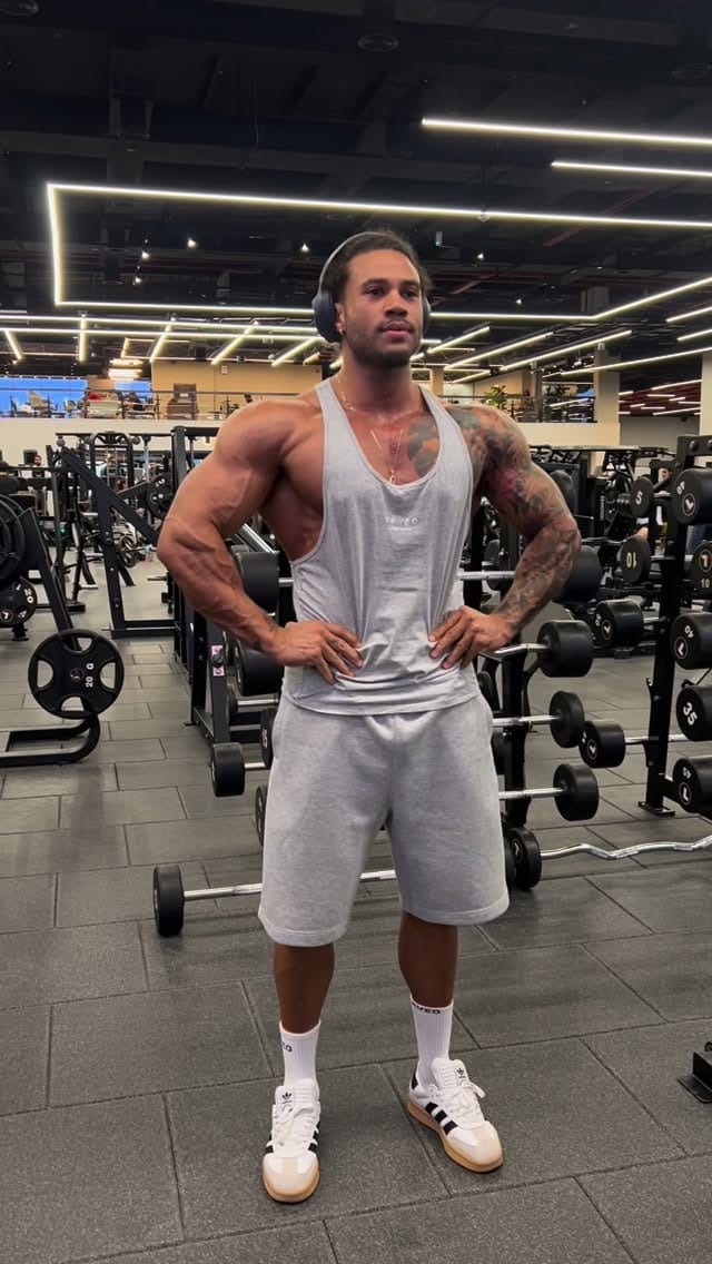 Post 2 by Jordy Jahmal  |  Road To Pro IFBB 🌐 on Instagram (video)