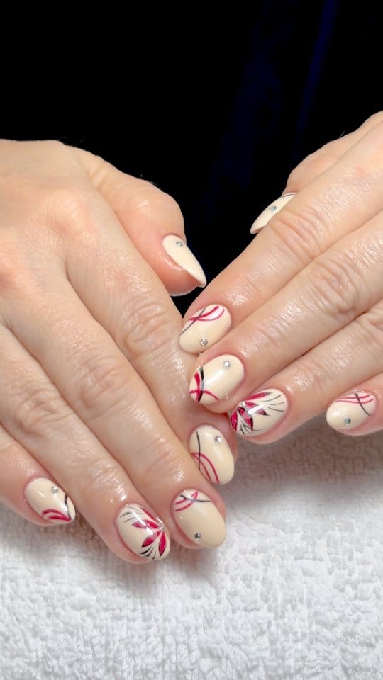 Post 2 by Lux Atila Beauty Salon🌟JVC 🌟Dubai🌟 on Instagram (video)