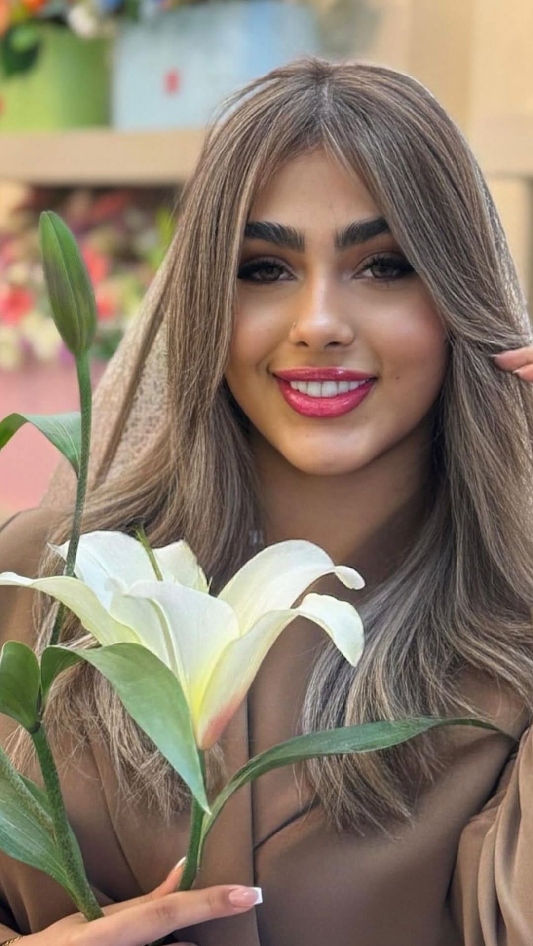 Post 1 by HANAN | حنان سلمان پور on Instagram (video)