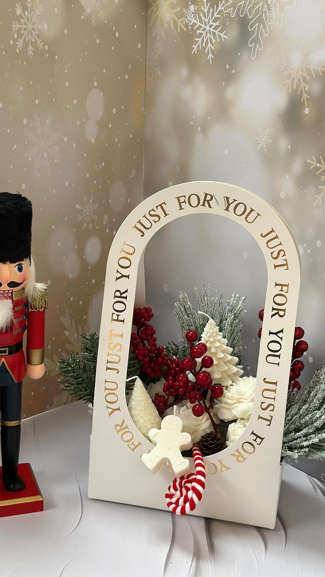 Post 9 by Lelido candles dubai UAE on Instagram (video)