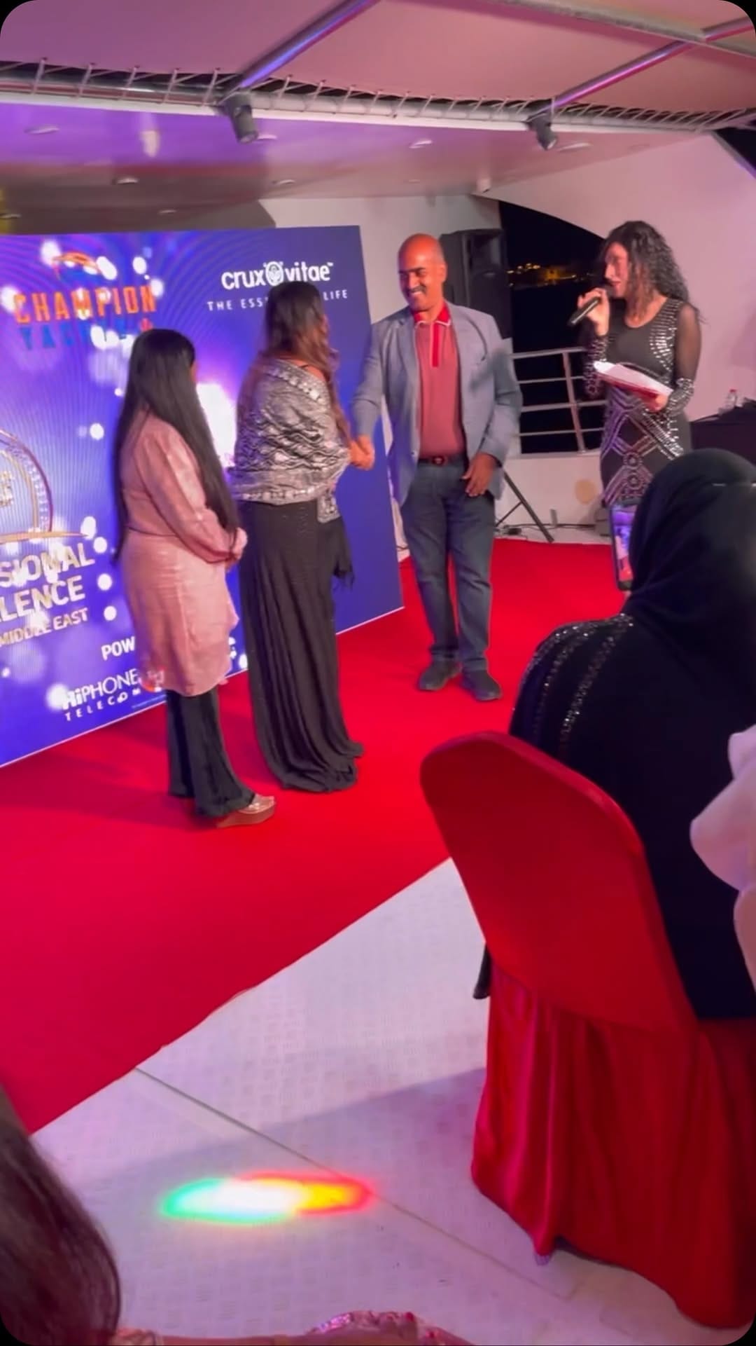 Post 10 by Sonakshi ( Sona_ke_saath_dubai_life )Influencer on Instagram (video)