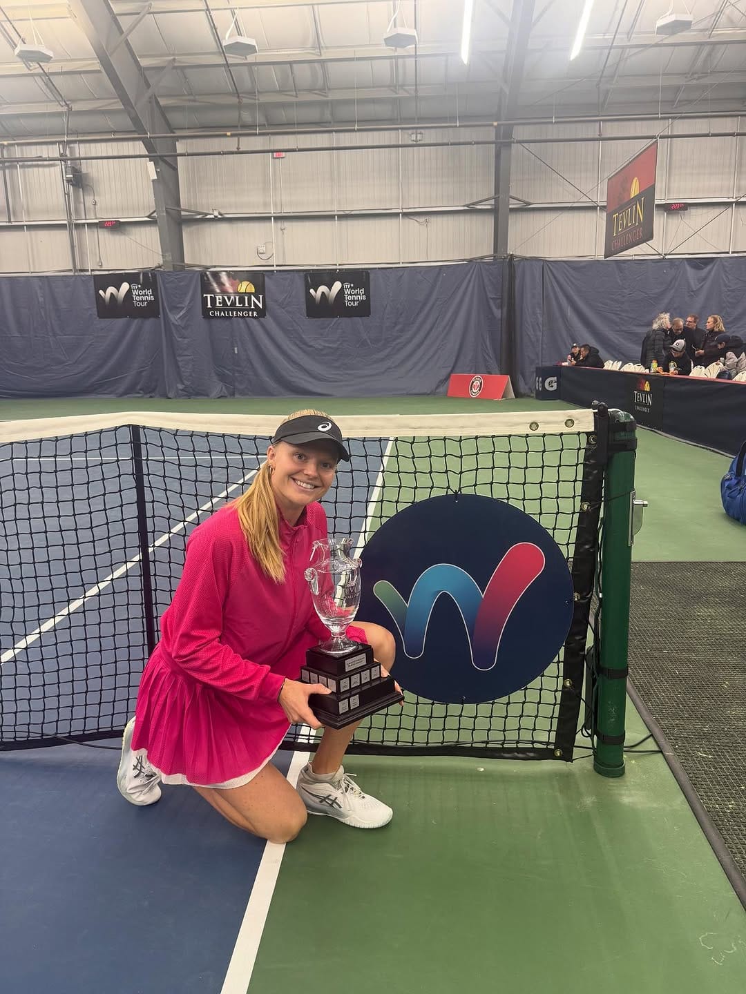 Post 8 by Harriet Dart on Instagram (carousel)
