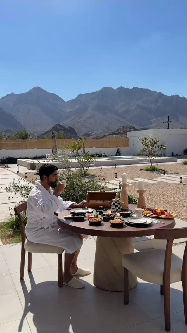 Post 3 by Fahad Al Zaabi - فهد الزعابي on Instagram (video)