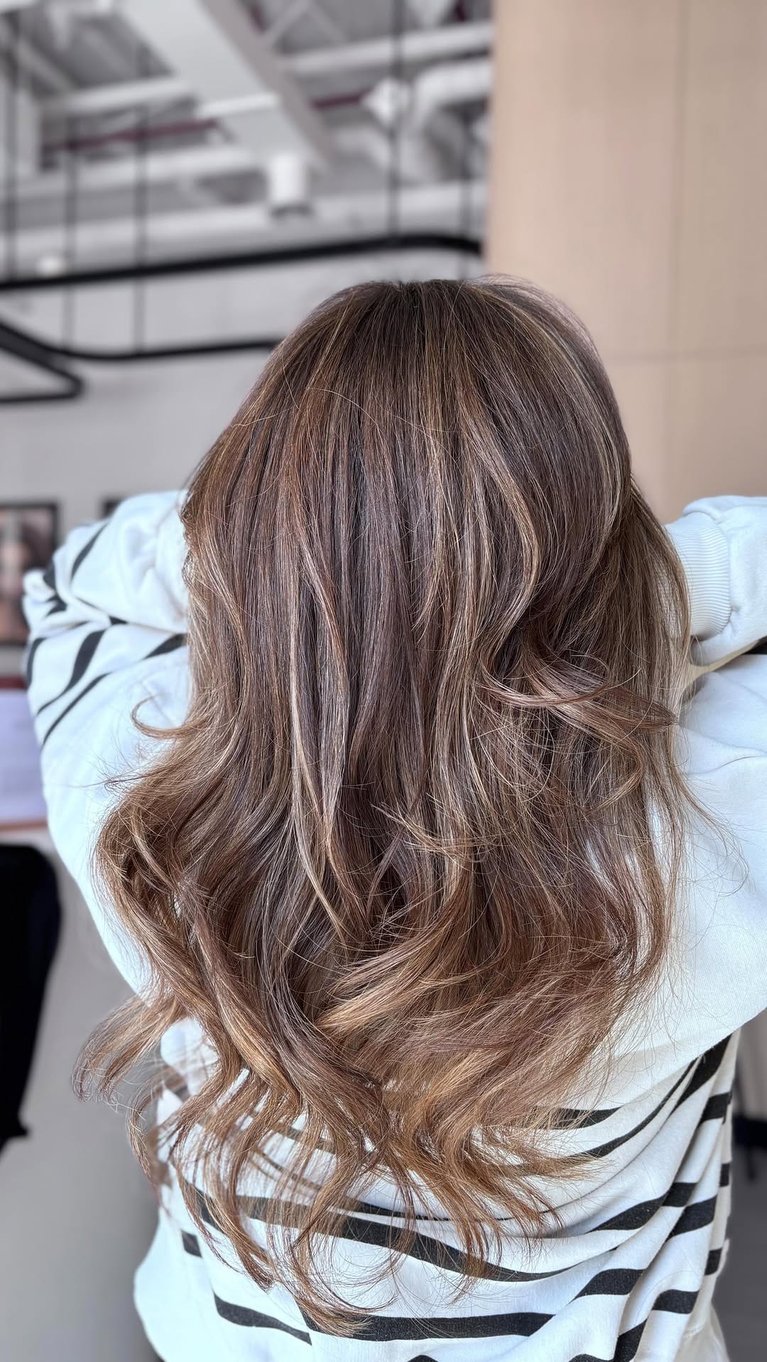 Post 1 by STUDIO YNR - Dubai Hair Salon on Instagram (video)