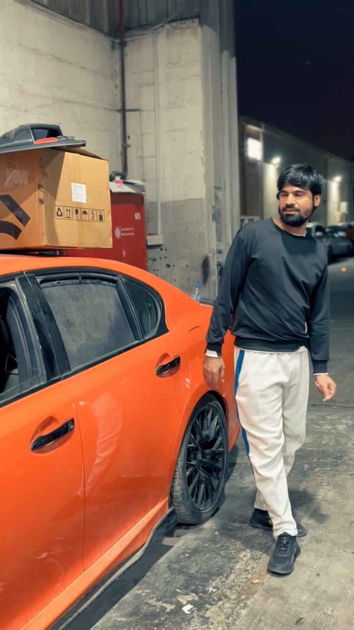 Post 1 by Ammad Khan on Instagram (video)
