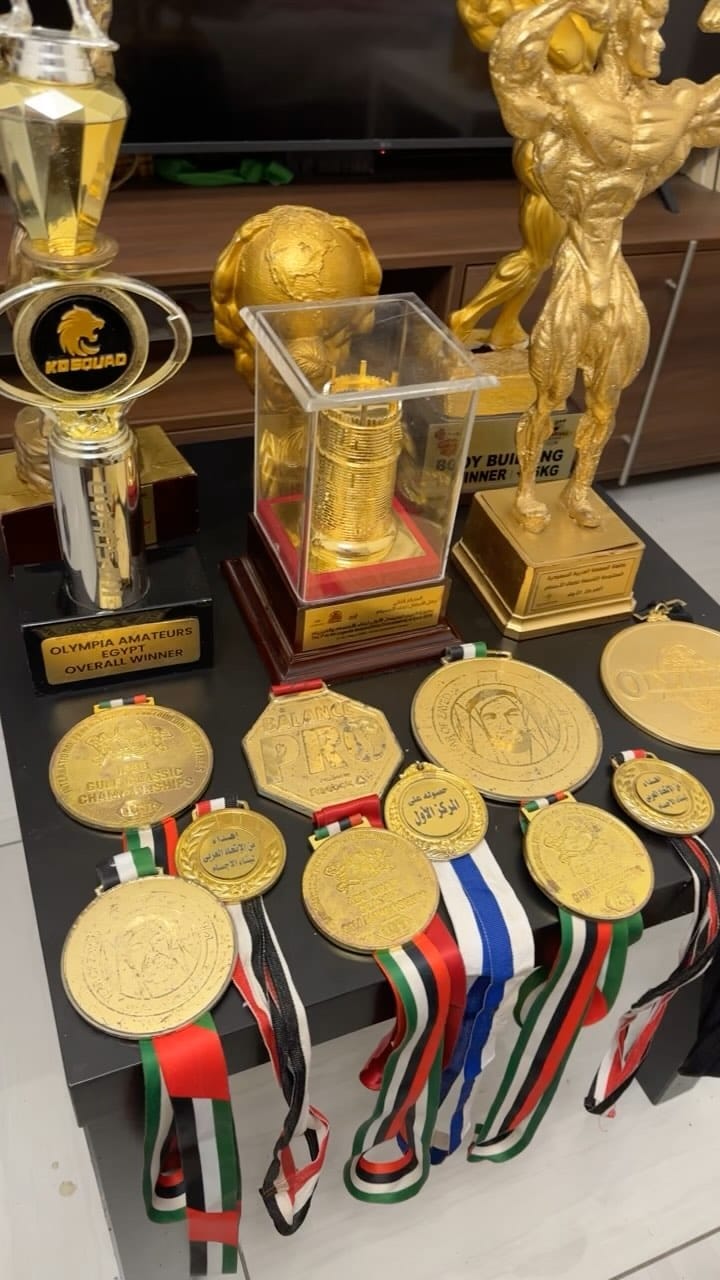 Post 10 by “IFBB Pro Bodybuilder | Dubai Coach Mahmoud Negm” on Instagram (video)