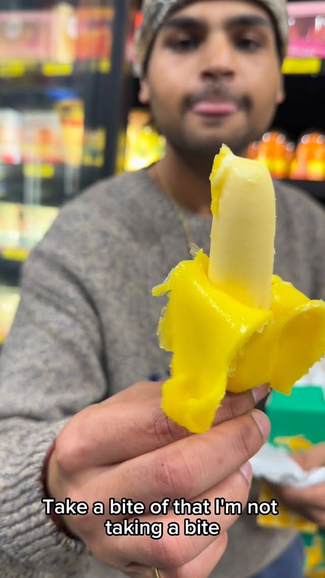 Post 9 by FOODS FROM AROUND THE WORLD on Instagram (video)