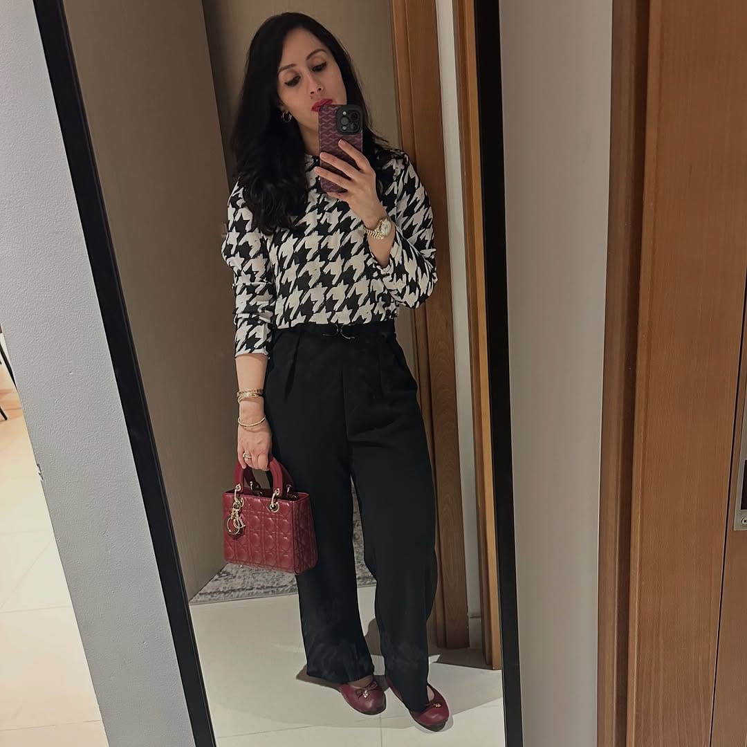 Post 4 by Dubai food lifestyle travel blogger on Instagram (image)