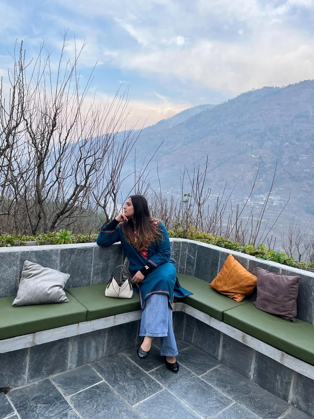 Post 4 by मनीषा on Instagram (carousel)