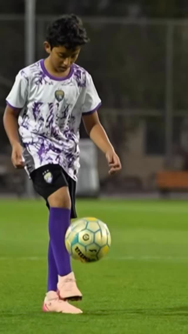 Post 7 by Maktoum Saif Alqamti || مكتوم سيف القامتي on Instagram (video)