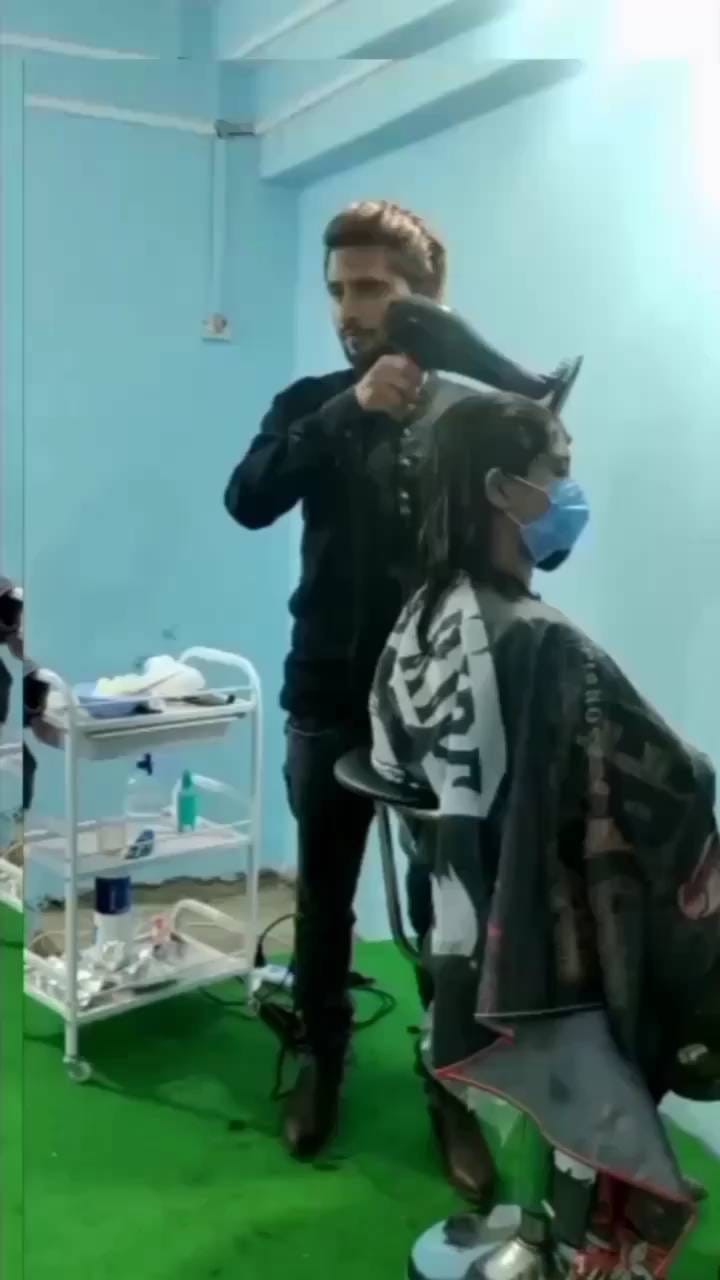 Post 7 by Md Shadab on Instagram (video)