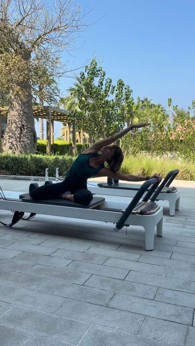 Post 8 by Agi Loufrani on Instagram (video)